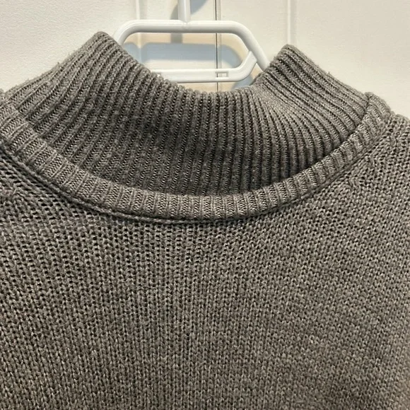 Sweater - Picture 3 of 3